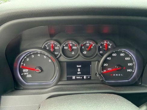 Used 2023 GMC Sierra 1500 Pro w/ Pro Value Package AWD/4WD image 16