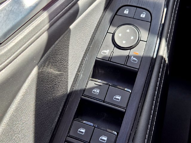 Used 2026 Nissan Rogue Dark Armor FWD image 37