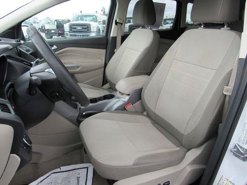 Used 2015 Ford Escape SE w/ Equipment Group 201A image 25