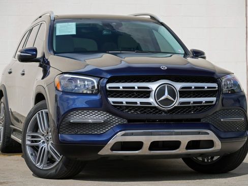 Used 2022 Mercedes-Benz GLS 450 4MATIC image 4