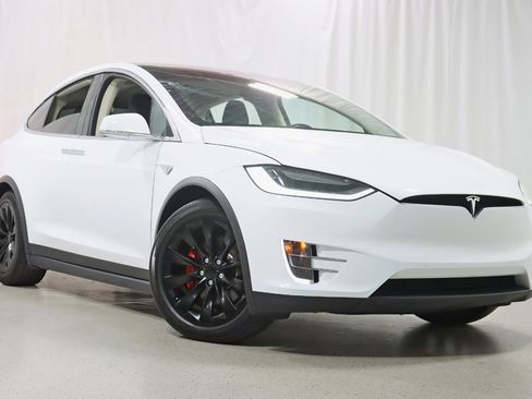 Used 2016 Tesla Model X AWD/4WD image 7