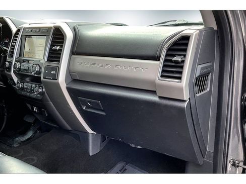 Used 2019 Ford F350 Lariat w/ Lariat Value Package image 25