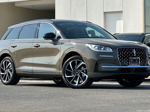 New 2025 Lincoln Corsair Grand Touring w/ Equipment Group 301A image 1