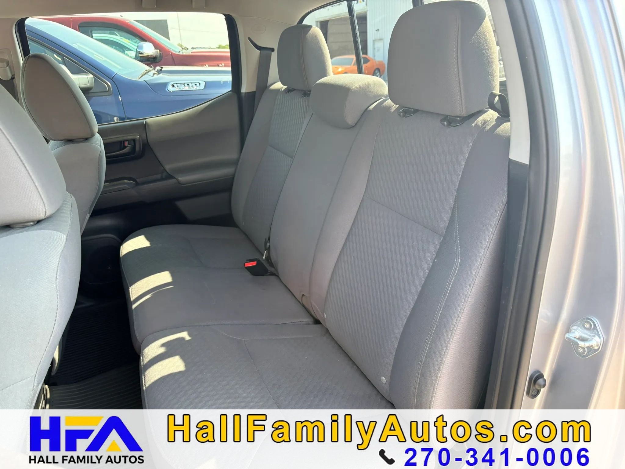 Used 2021 Toyota Tacoma SR AWD/4WD image 14