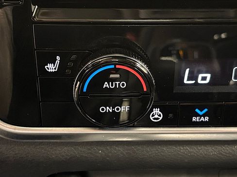 Used 2023 Nissan Rogue SL w/ SL Premium Package AWD/4WD image 28