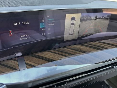 Certified 2026 Cadillac Escalade ESV Platinum Sport w/ LPO, ONYX Package image 14