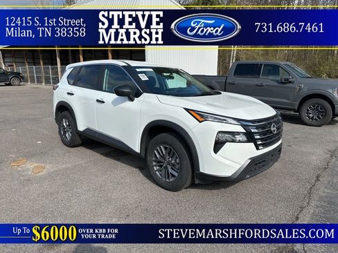 Used 2025 Nissan Rogue S image 1