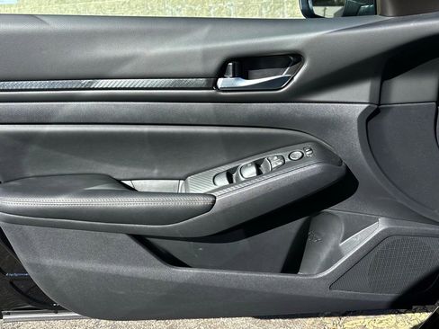 New 2025 Nissan Altima 2.5 SV image 23