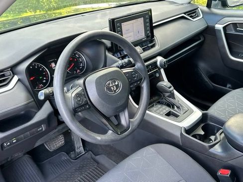 Used 2020 Toyota RAV4 XLE w/ Convenience Package AWD/4WD image 18
