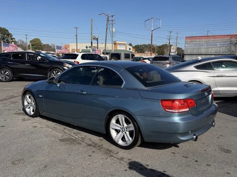 Used 2009 BMW 335i Convertible image 14