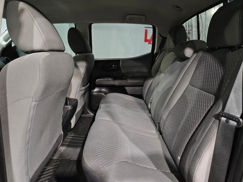 Used 2020 Toyota Tacoma SR5 image 34