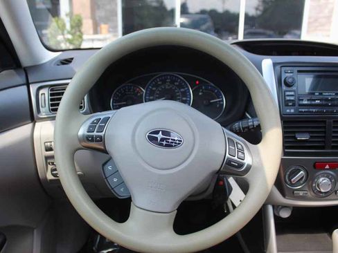 Used 2013 Subaru Forester 2.5X Premium w/ All-Weather Pkg AWD/4WD image 16