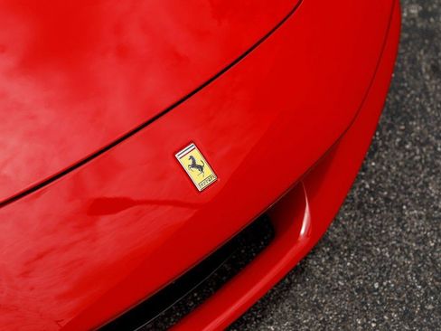 Used 2024 Ferrari 296 GTS RWD image 9