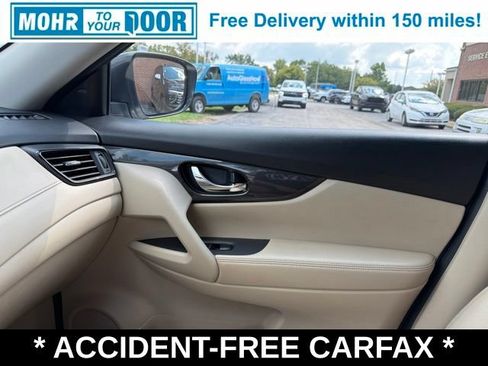 Used 2020 Nissan Rogue SV FWD image 32