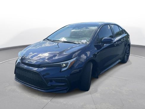 Certified 2026 Toyota Corolla SE FWD image 2