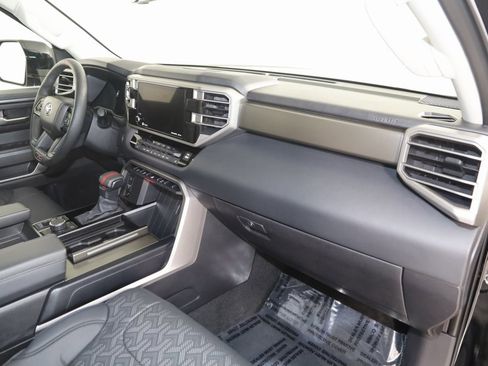 Used 2024 Toyota Sequoia Limited image 57