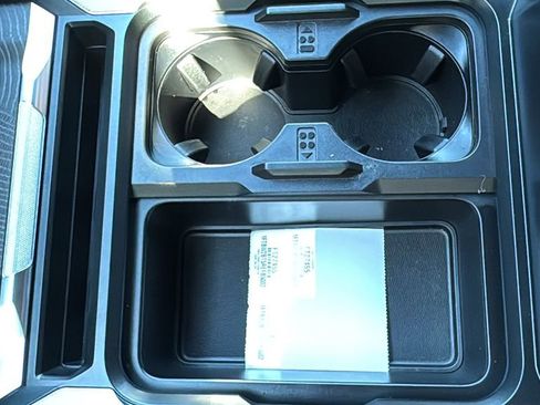 Certified 2024 Ford F250 Platinum w/ FX4 Off-Road Package image 17