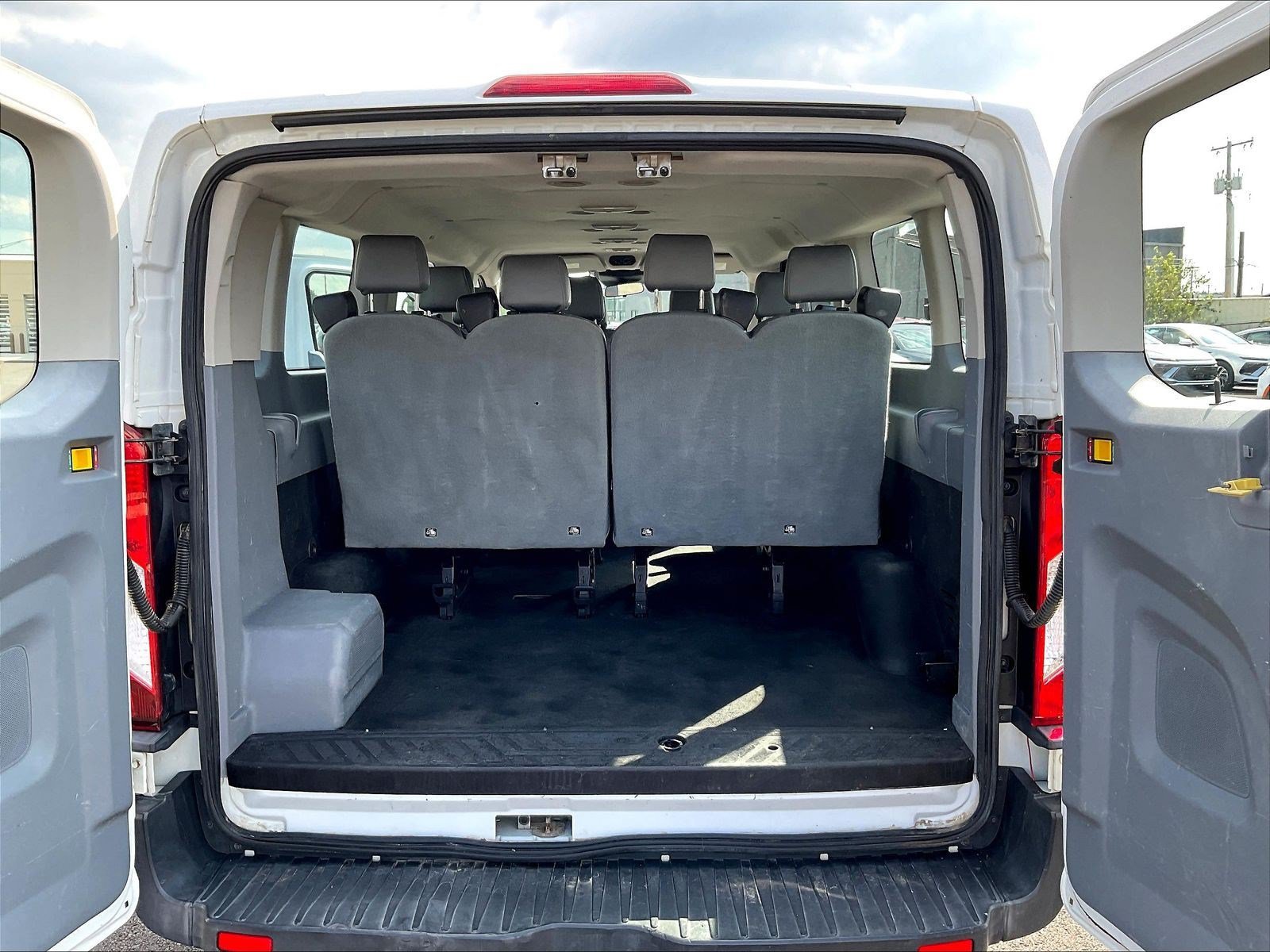 Used 2018 Ford Transit 350 XL RWD image 33