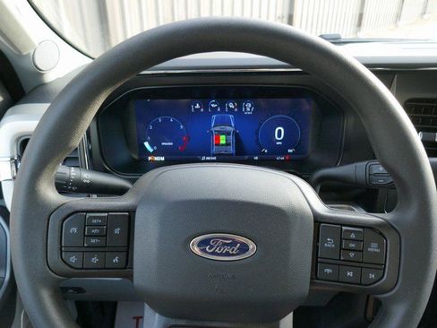 New 2026 Ford F250 XLT w/ XLT Premium Package AWD/4WD image 28