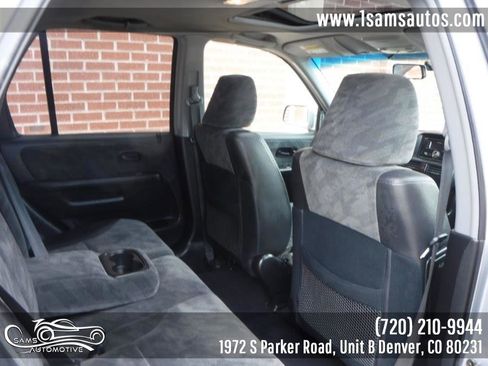 Used 2004 Honda CR-V EX image 16