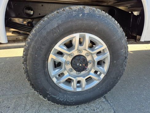 New 2025 Chevrolet Silverado 2500 W/T w/ WT Convenience Package image 13