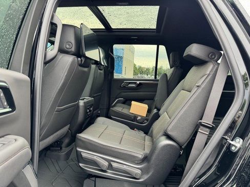 New 2026 Chevrolet Tahoe High Country AWD/4WD image 7