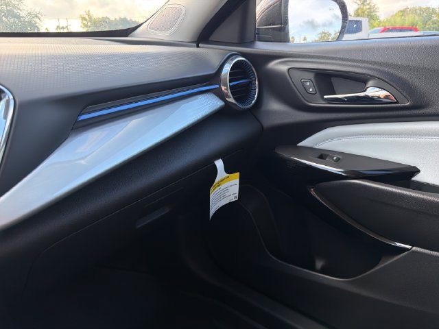 New 2026 Chevrolet Trax LT w/ Driver Confidence Package FWD image 29