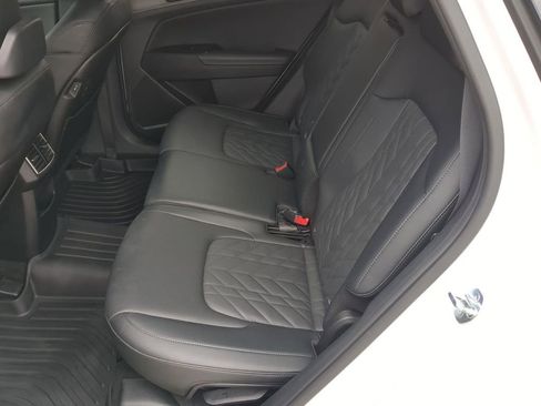 Used 2023 Kia Sportage X-Pro image 16