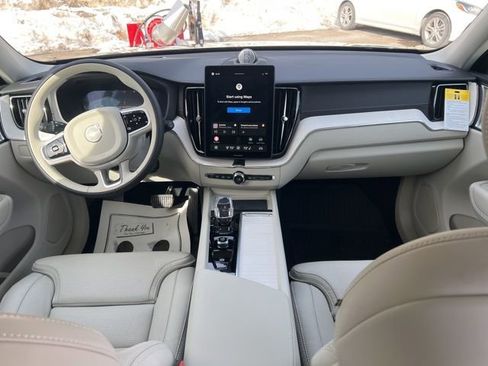 New 2026 Volvo XC60 B5 Ultra w/ Climate Package image 19