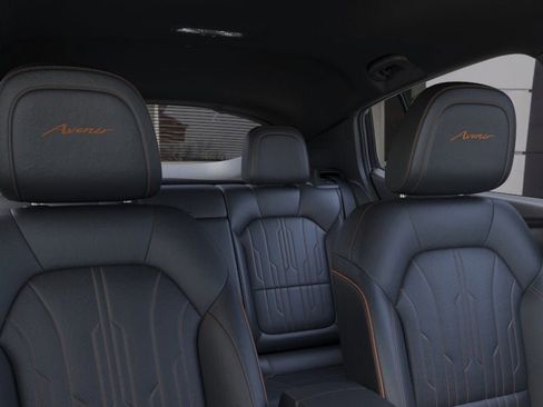 New 2026 Buick Envista Avenir image 24