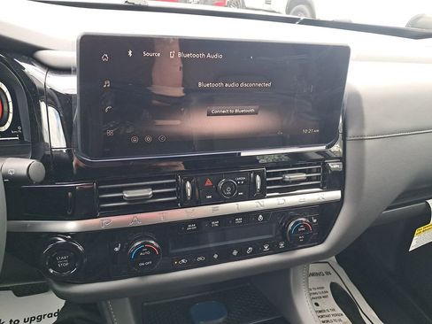 New 2026 Nissan Pathfinder SL w/ Lighting Package AWD/4WD image 19