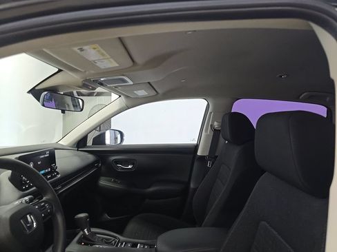Used 2024 Honda HR-V LX image 5