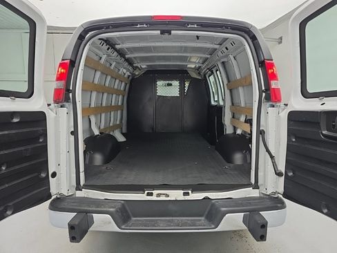 Used 2025 GMC Savana 2500 w/ Driver Convenience Package RWD image 38