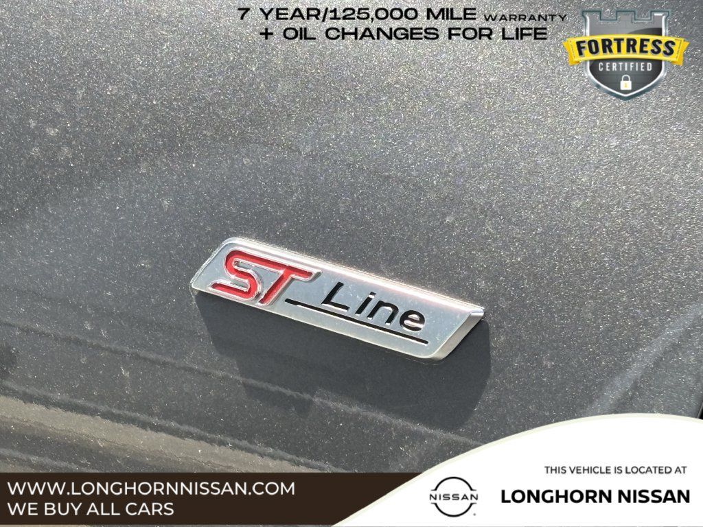 Used 2025 Ford Escape ST-Line Select AWD/4WD image 26