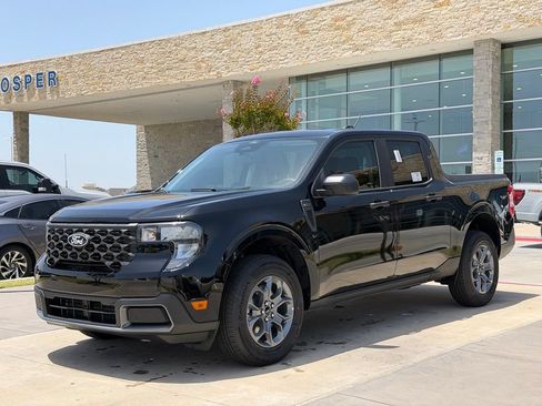 New 2026 Ford Maverick XLT FWD image 8