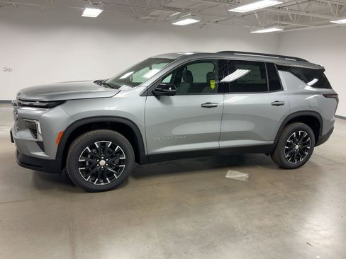 New 2026 Chevrolet Traverse LT w/ Sun and Wheel Package image 19