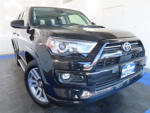 Used 2023 Toyota 4Runner TRD Sport AWD/4WD image 3