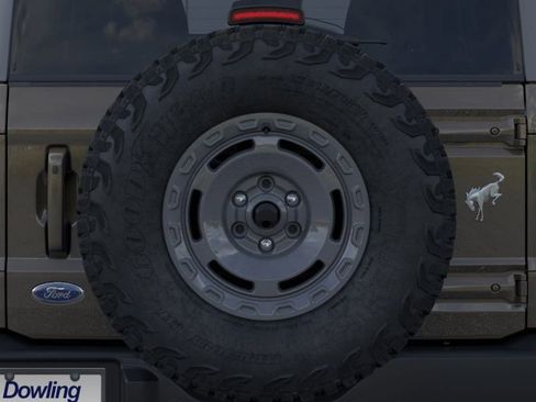 New 2025 Ford Bronco Outer Banks w/ Sasquatch Package image 24