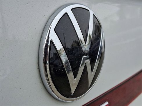 Certified 2025 Volkswagen Jetta GLI Autobahn image 28