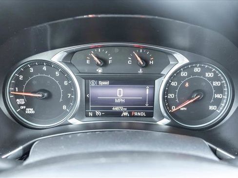 Used 2020 Chevrolet Equinox LT FWD image 18