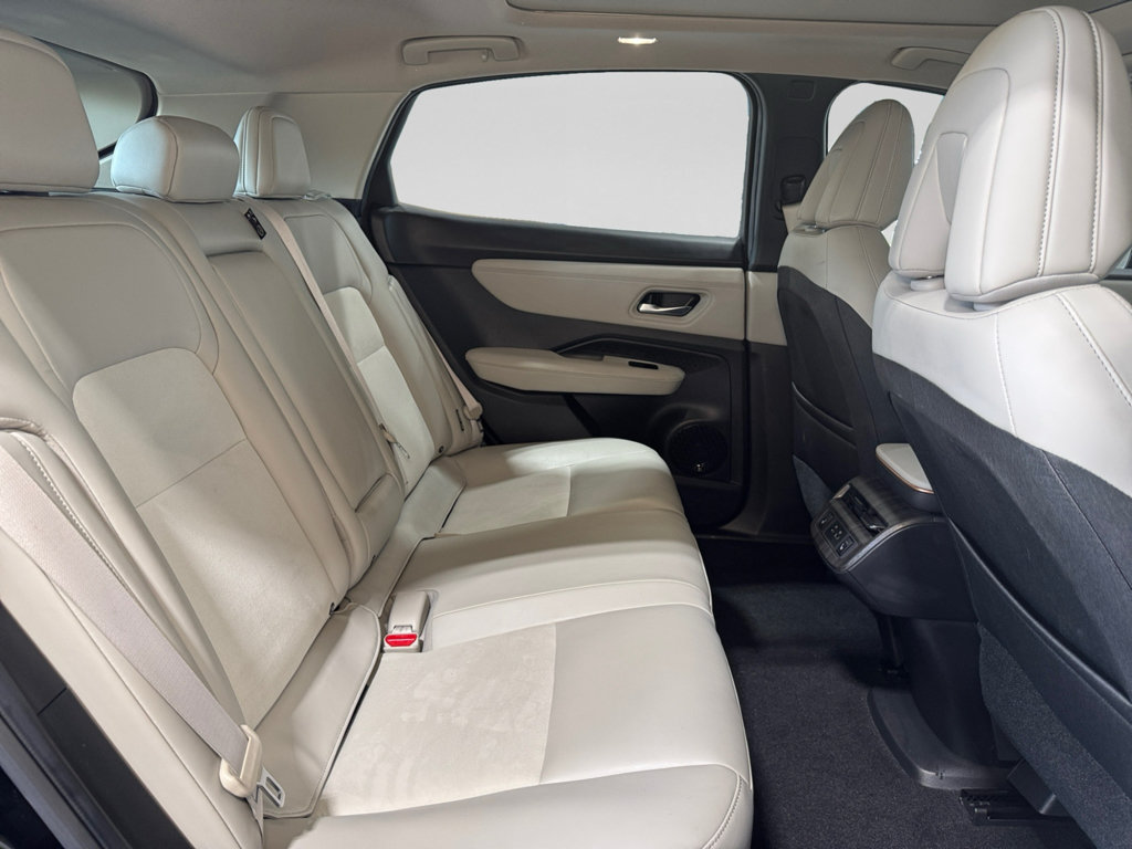Used 2023 Nissan Ariya FWD image 21