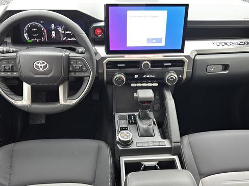 New 2026 Toyota Tacoma TRD Off-Road AWD/4WD image 17