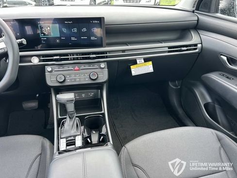 New 2026 Hyundai Tucson SE FWD image 21