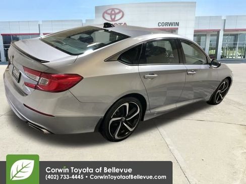 Used 2022 Honda Accord Sport image 5