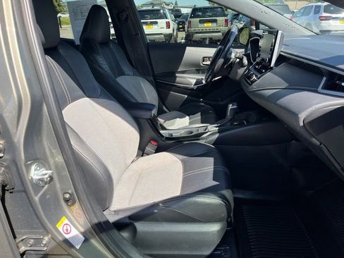 Used 2019 Toyota Corolla XSE FWD image 9