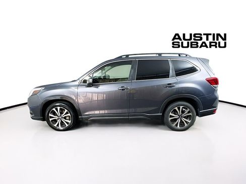 Used 2022 Subaru Forester Limited image 4
