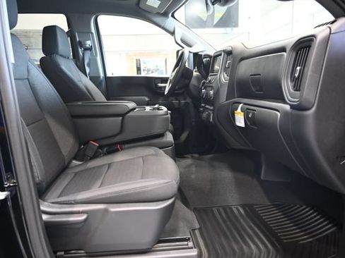 New 2026 Chevrolet Silverado 2500 Custom w/ Custom Value Package AWD/4WD image 11