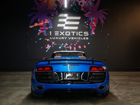 Used 2011 Audi R8 V10 image 5