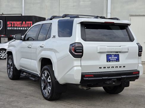 Used 2025 Toyota 4Runner TRD Sport AWD/4WD image 7