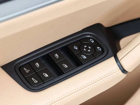 New 2026 Porsche Cayenne S AWD/4WD image 41